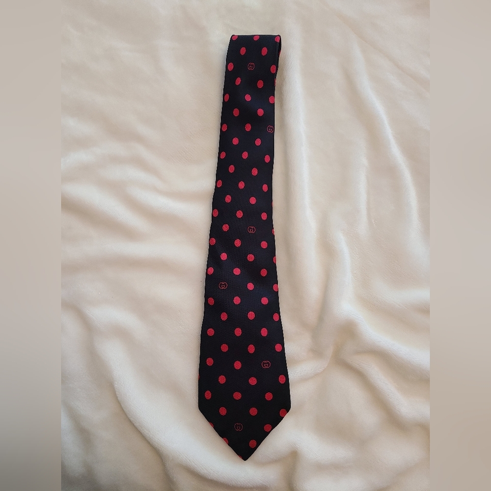 Gucci Black and Red Polka Dot Tie
